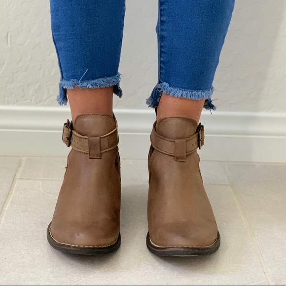 Distressed Leather Boho Chic Cut Out Ankle Bootie - Picture 5 of 6